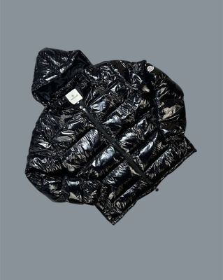 Moncler Padded Puffer Shinny Jackets in Black Color For Men's Moncler Padded Puffer Shinny Jackets in Black Color For Men's