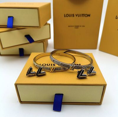 Louis Vuitton LV Double Line Diamond in 2 Colors For Women's