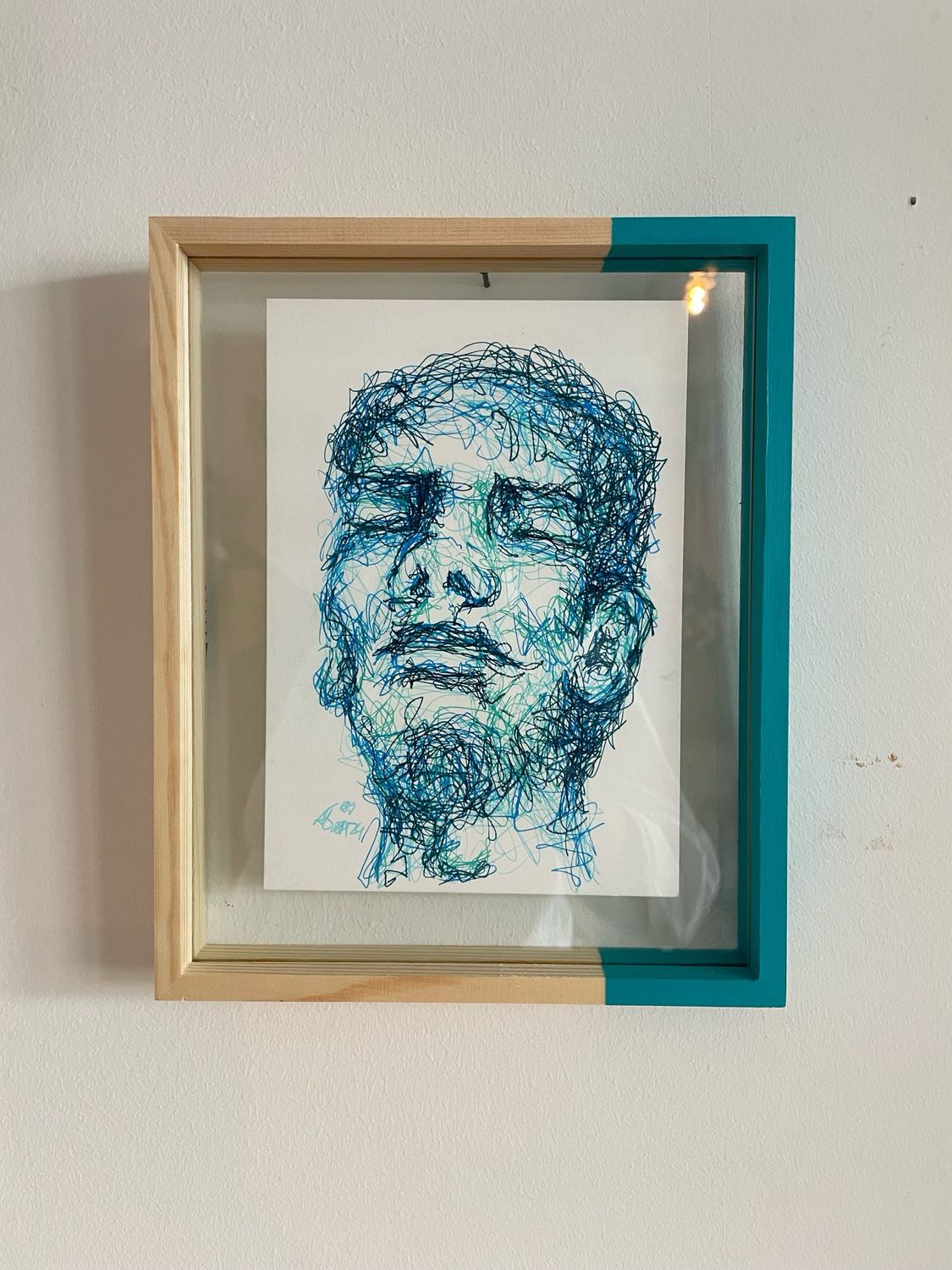Sketch head blue