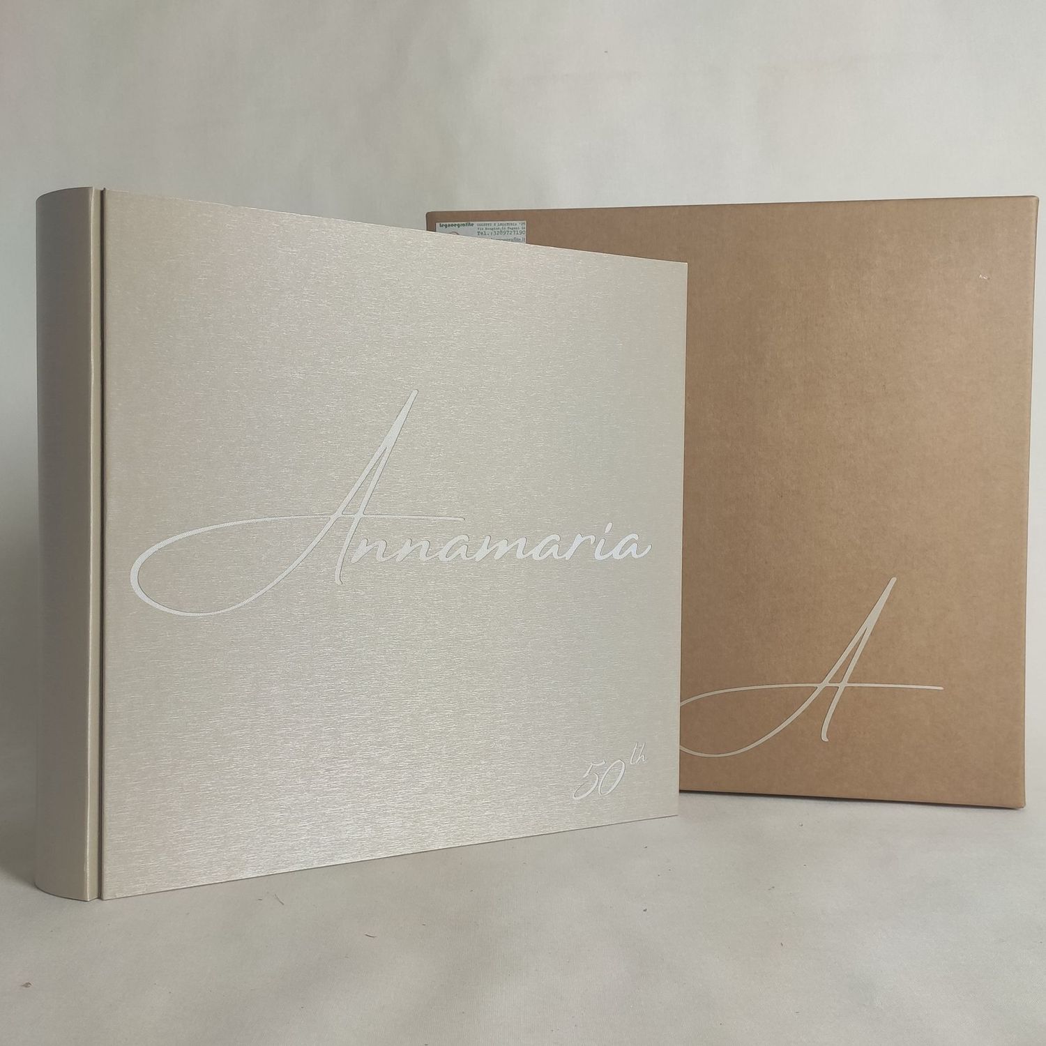 Album fotografico compleanno con nome corsivo inciso