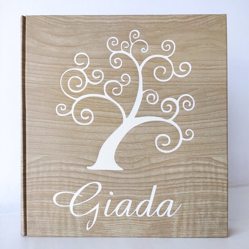 Album fotografico legno albero della vita e nome inciso Album fotografico legno albero della vita e nome inciso