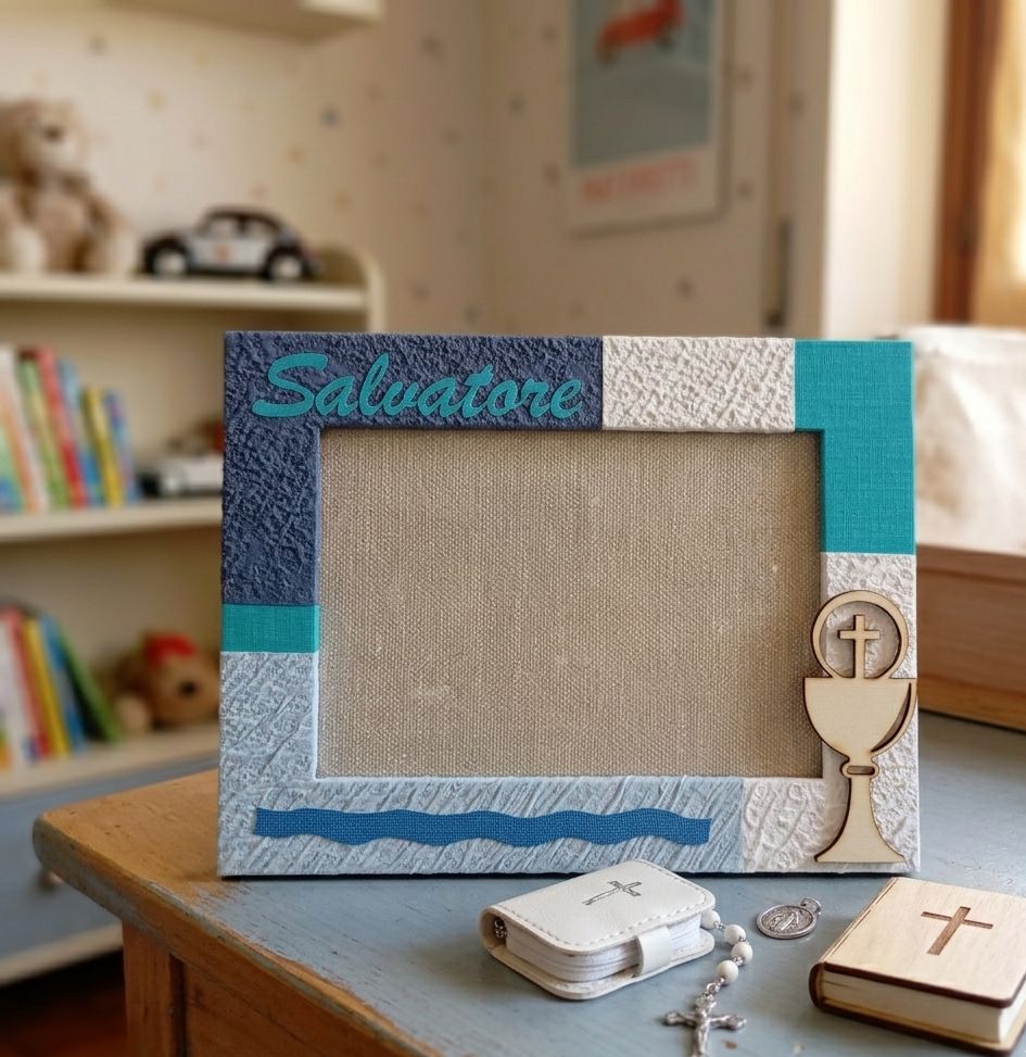 Cornice portafoto con calice Prima Comunione e nome
