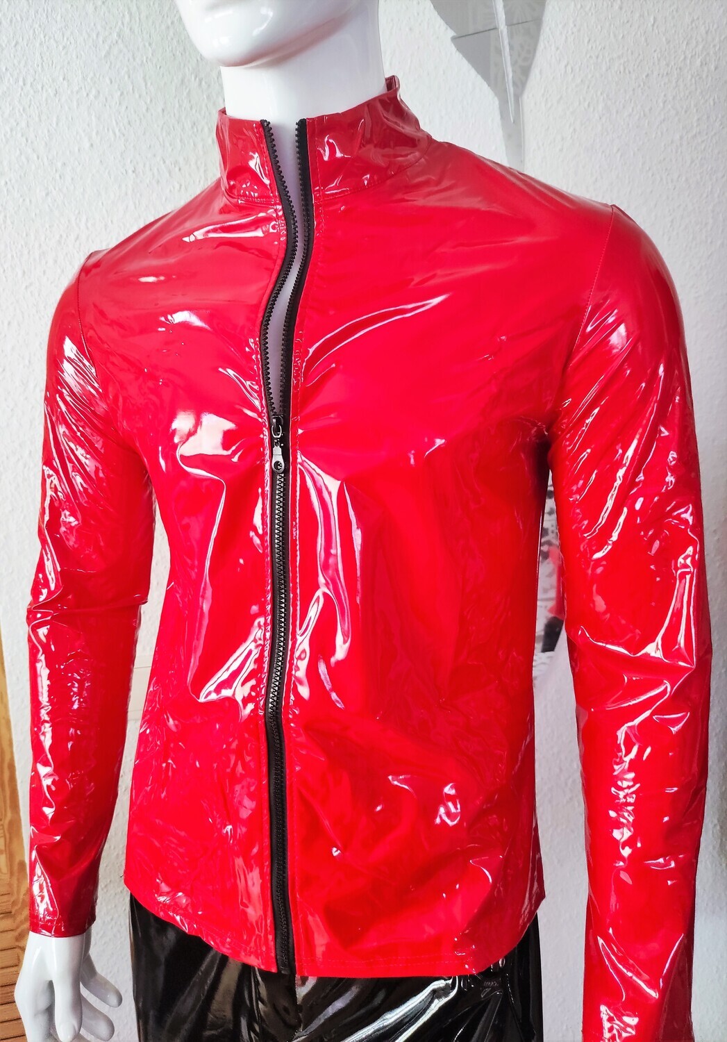 BRAND NEW! X-tra Hot ! Herren Lackleder Hemd Glossy Lack in Red, Größe 2XL