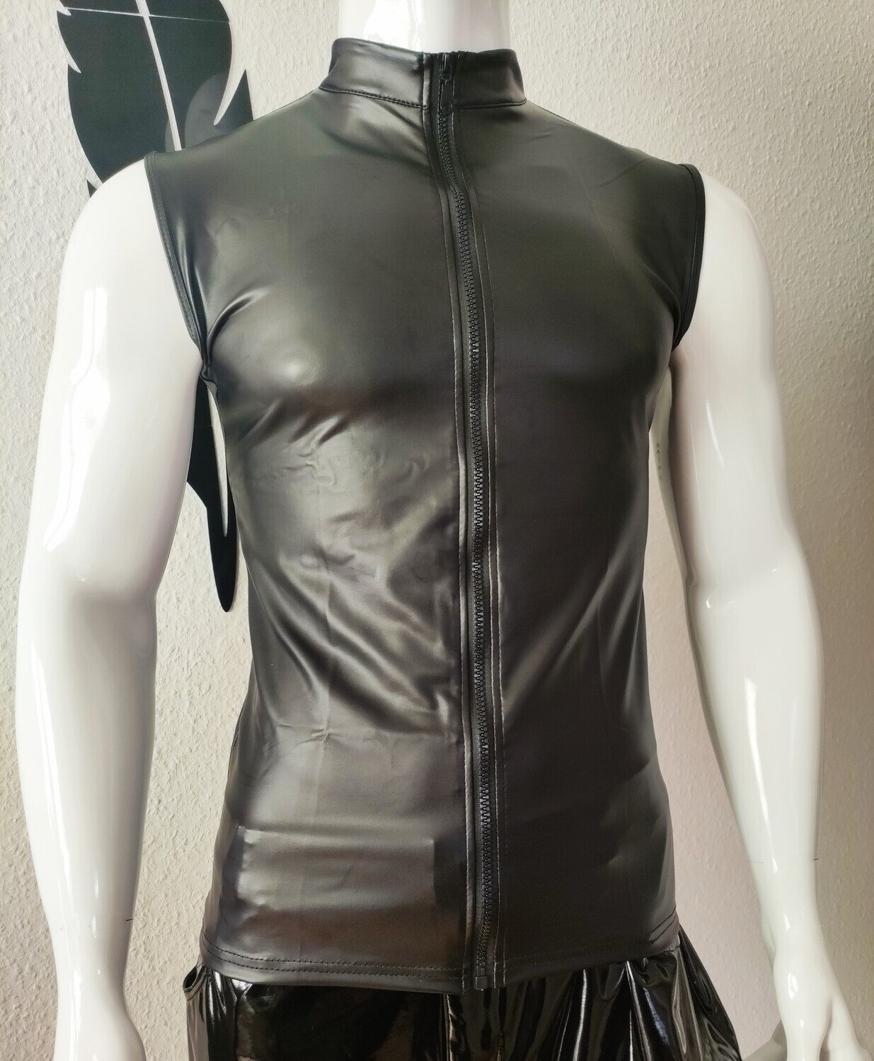 Black Leather Vest Hoodie TankToppStyle Zipp. Stehkragen Shape Lederoptik Größe M