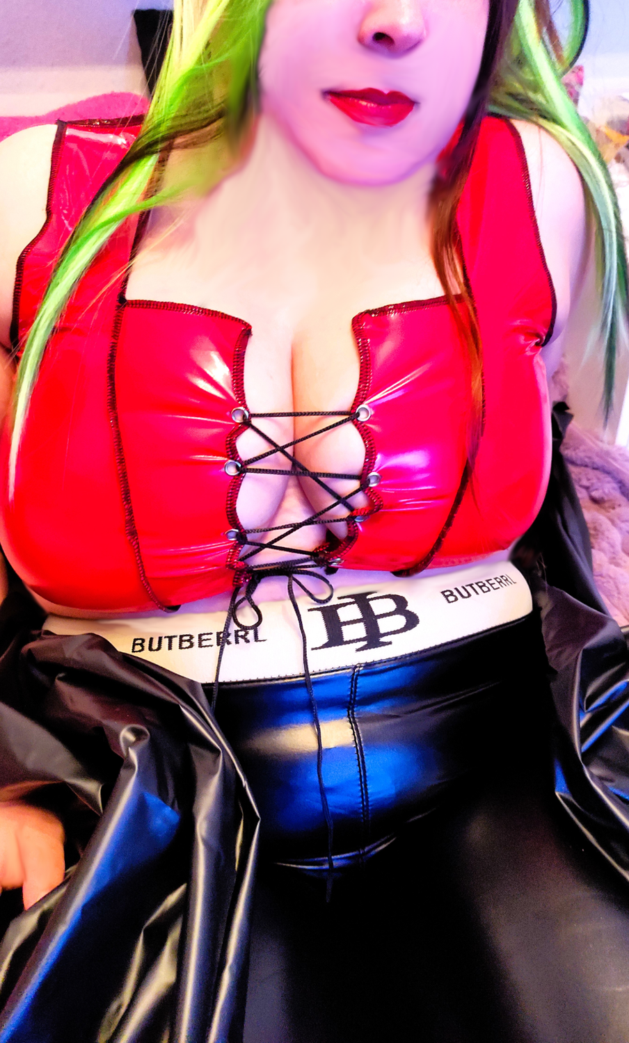 Rotes Lack Schnür Crop Top-Corsage &quot;Little Red Devil&quot; Unisex Glossy Red Size L / XL