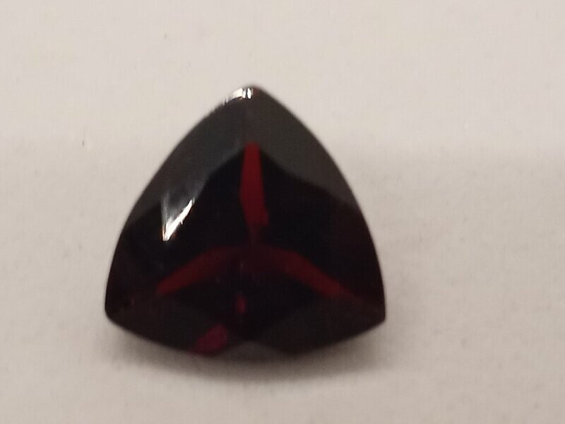 AFRICAN RUBY, TRILLION CUT,  3.65 CTS