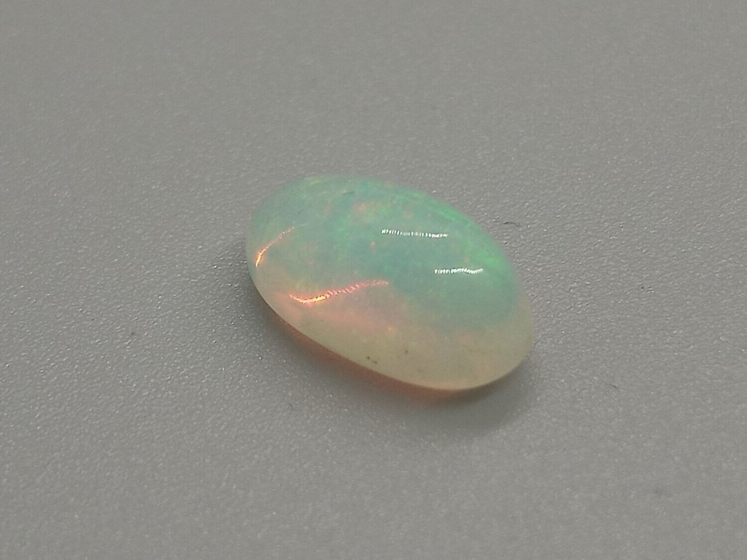 ETHIOPIAN OPAL CABACHON CUT 1.75 CTS