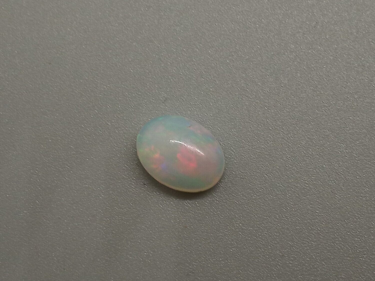 ETHIOPIAN OPAL CABACHON CUT 2.35 CTS