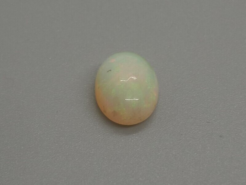 ETHIOPIAN OPAL CABACHON CUT 2.05 CTS