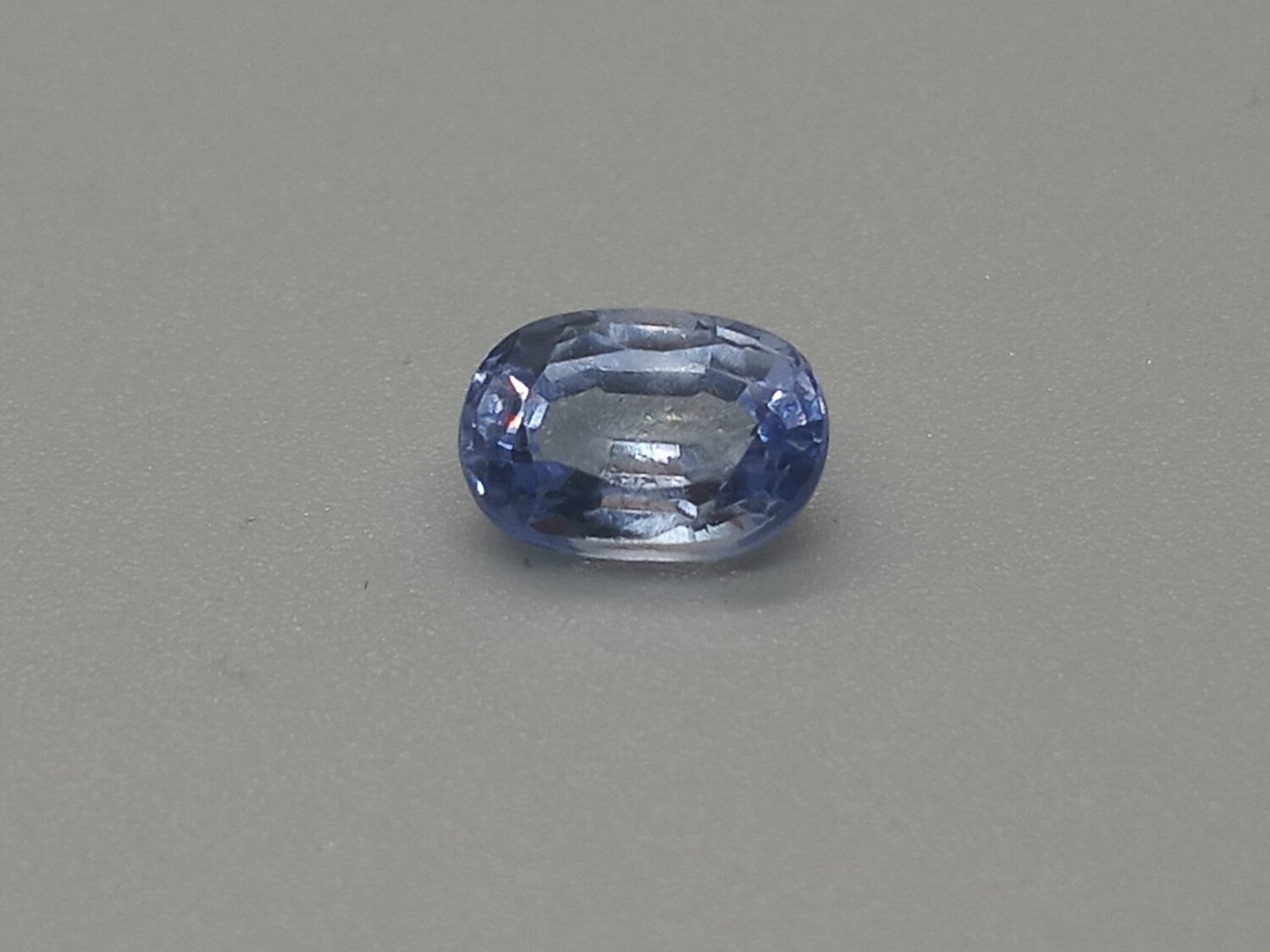 BLUE SAPPHIRE, OVAL CUT,  1.75 CTS