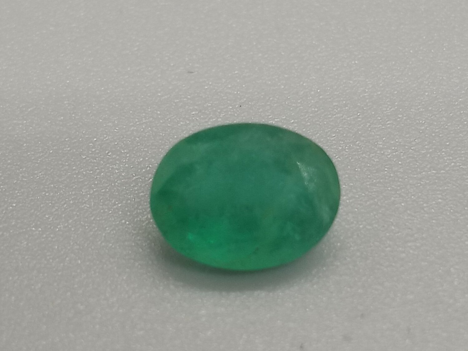 EMERALD, OVAL CUT, 1.35 cts