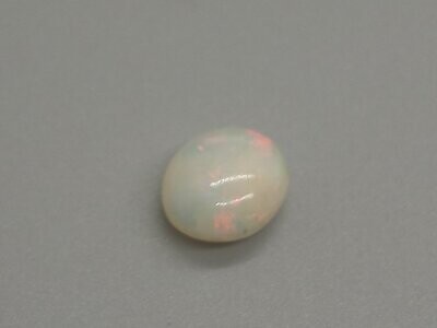 ETHIOPIAN  OPAL CABACHON CUT 2.20 CTS