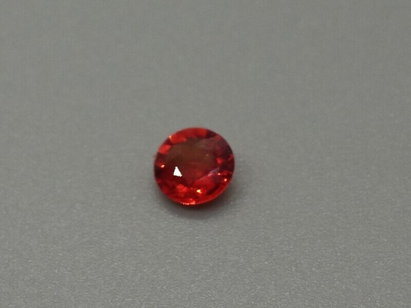 AFRICAN RUBY ROUND CUT 0.40 CTS