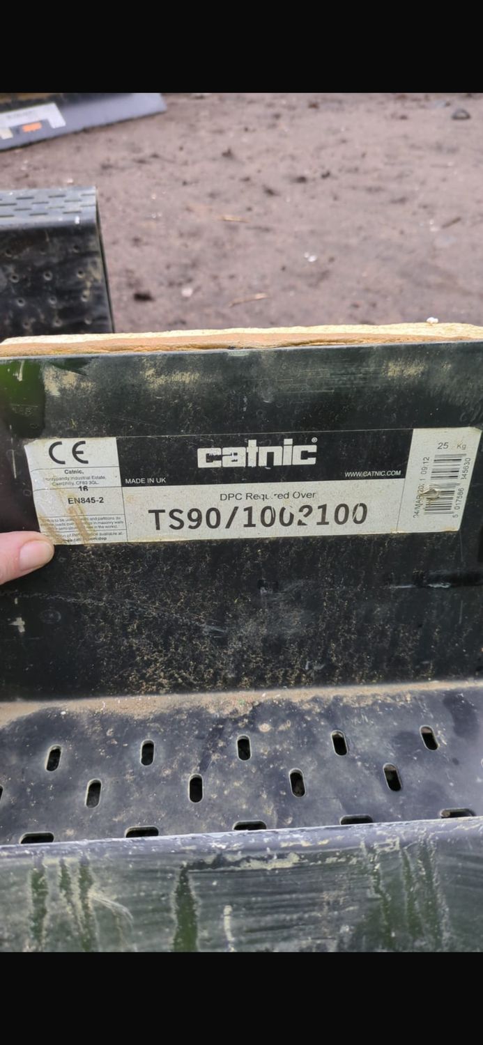 Catnic Standard Duty Thermally Broken Cavity Wall Lintel TS90/100 2100mm