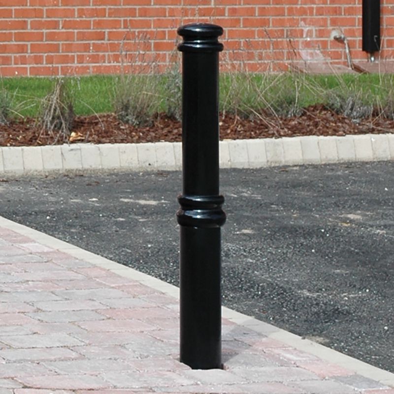 Chester Steel Bollards (2 Items)