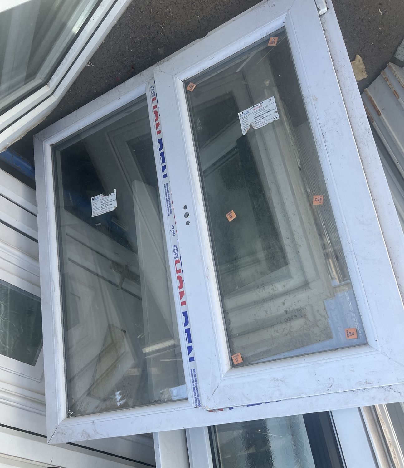 uPVC White Window 100 x 101cm