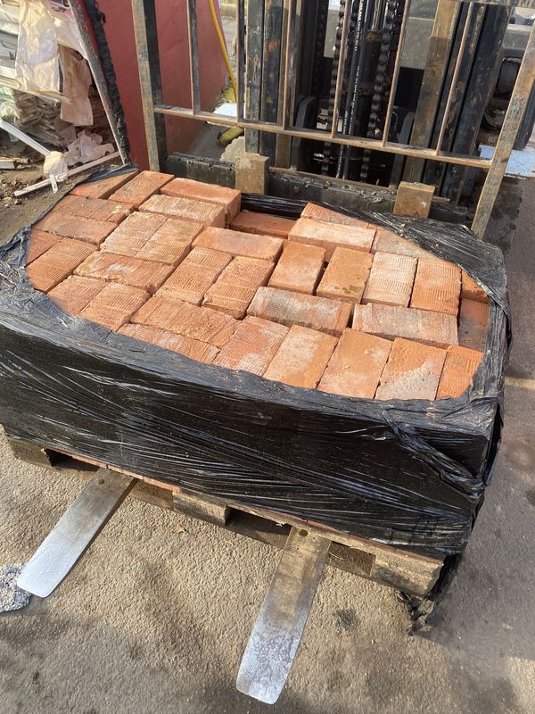 Reclaimed Brick (Single)