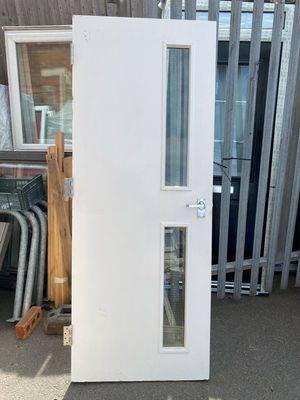 Internal Fire Door with Glass (300 x 1980))