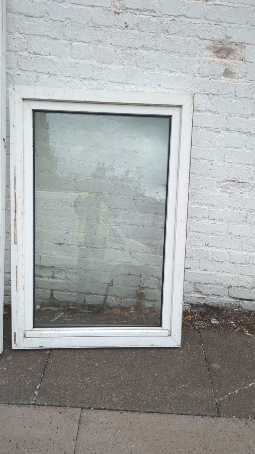 uPVC Window (995 x 1460)