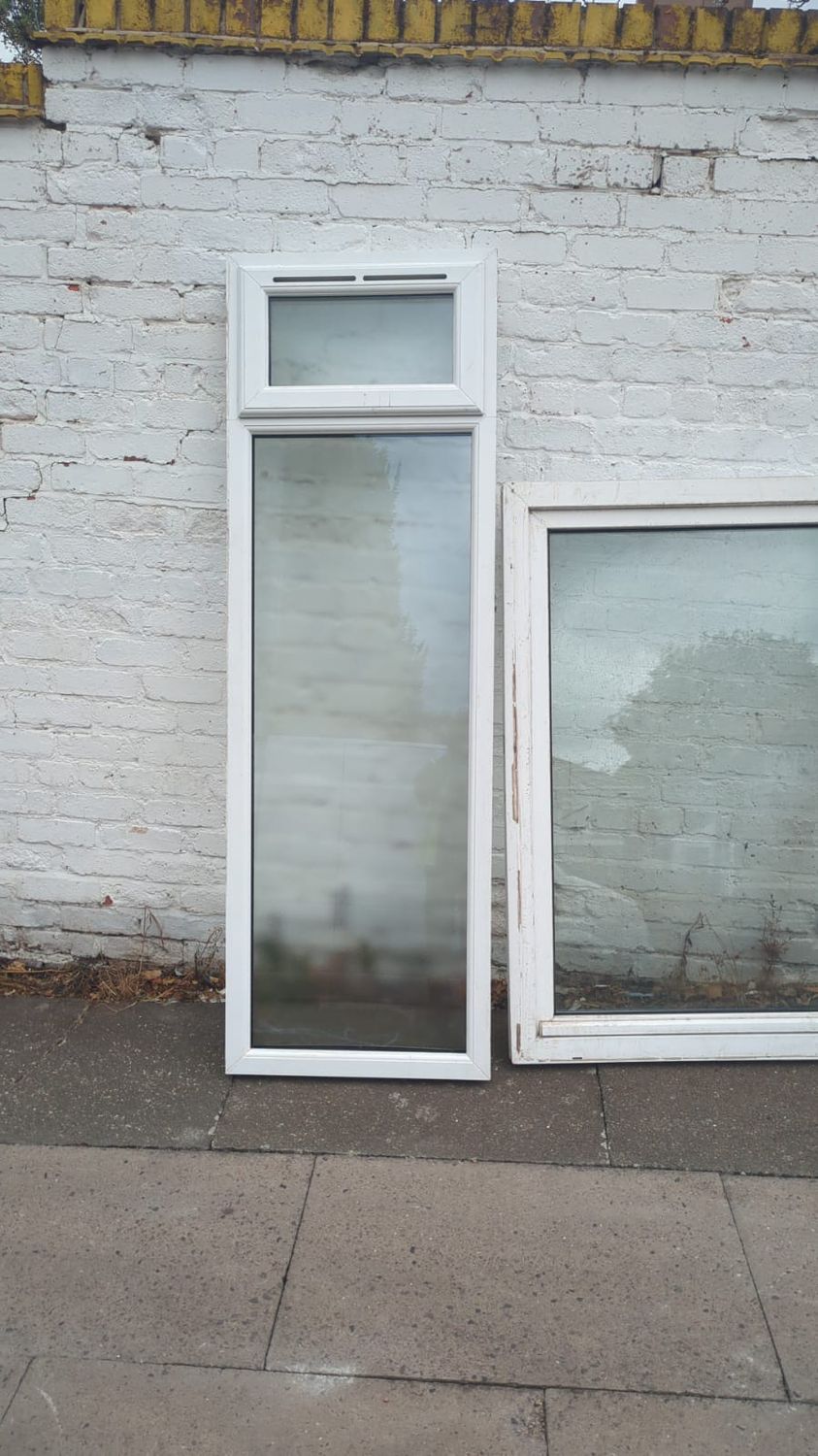 uPVC Window (665 x 2025)