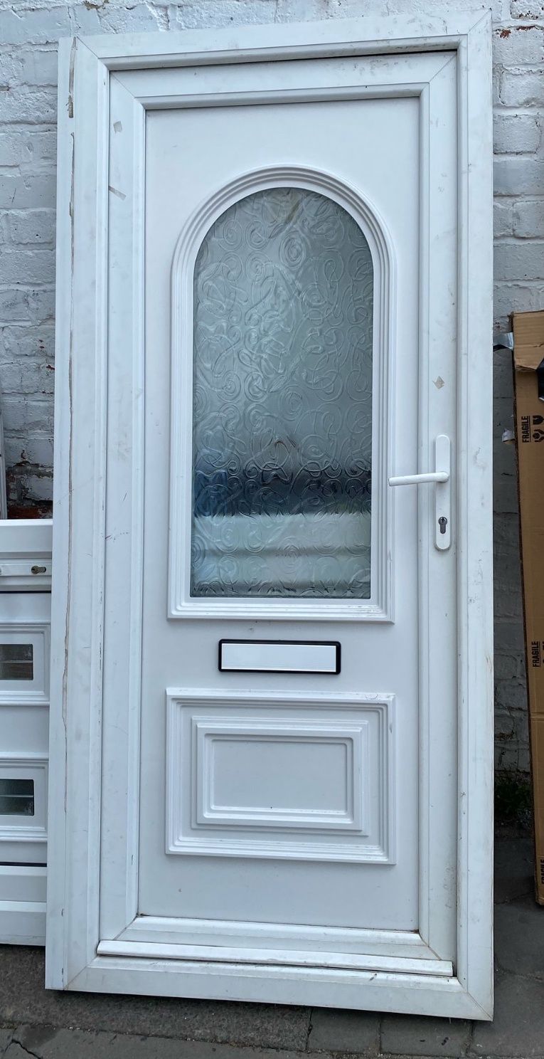 uPVC Door White with Glass (890 / 930 x 2040)