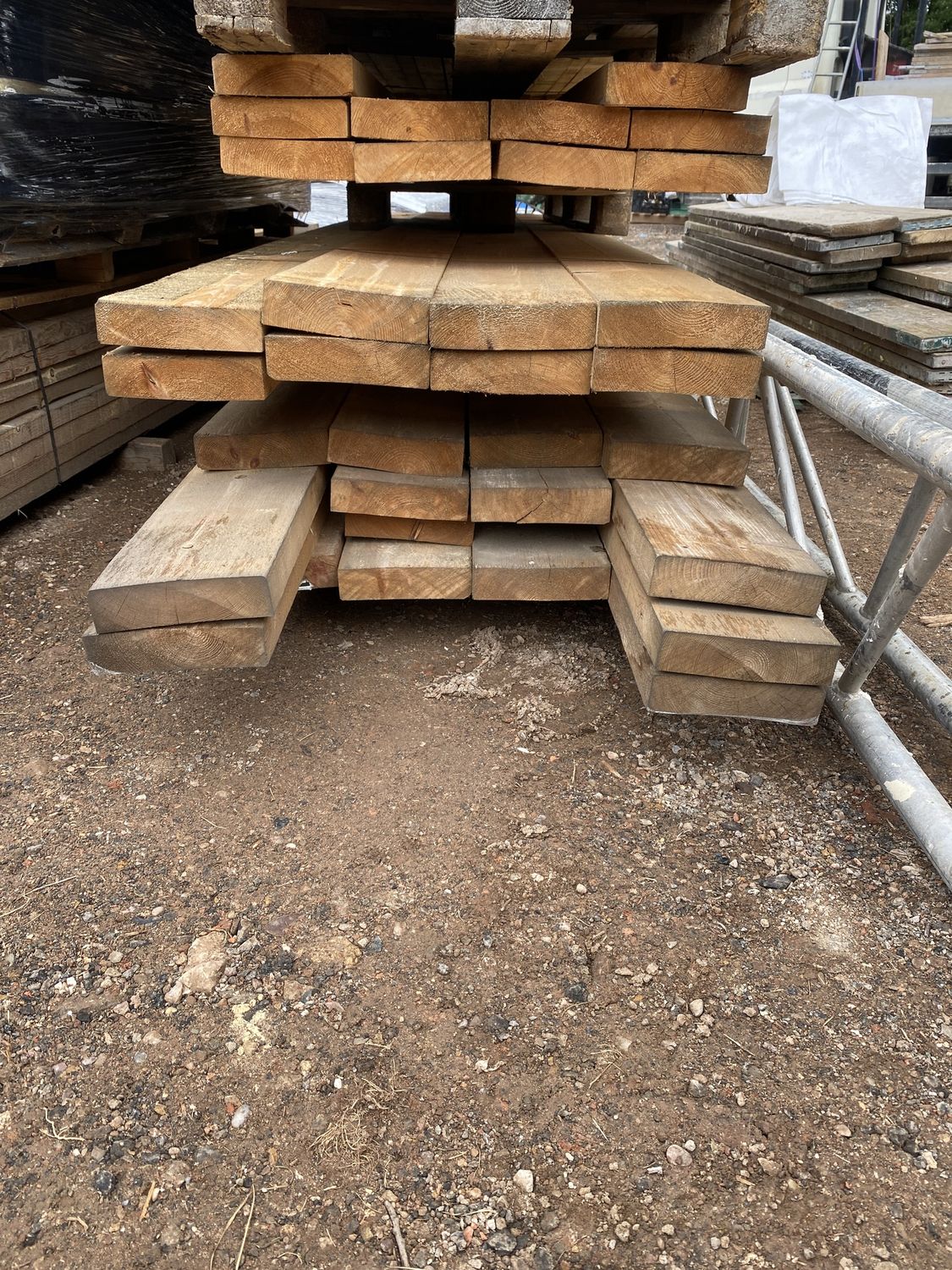 8 x 2&quot; Timber / Joist / 4.5m