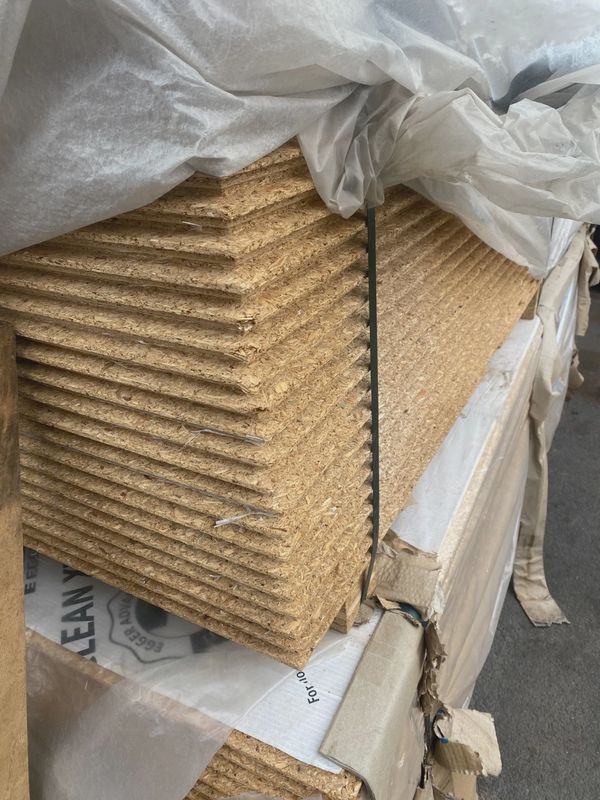 Peel Clean XTRA Chipboard Flooring P5 T&amp;G 2400 x 600 x 22mm