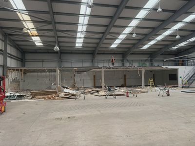 Steel Mezzanine Floor Complete - 30.57m x 7.15m x 3.08m