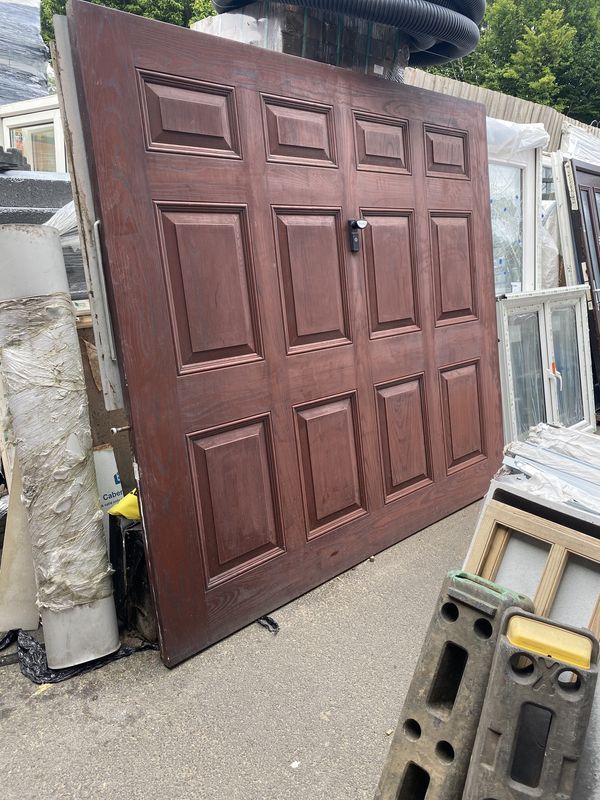 Canterbury 2 Vgrain Garage Door (2286 x 2134)