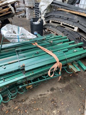 Green Hoop Bow Post 4ft