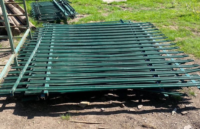 Palisade Fencing Green