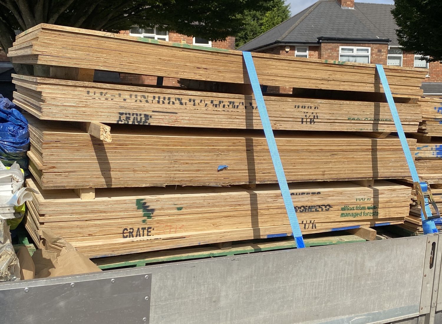 18mm Ply Sheet 8 x 4