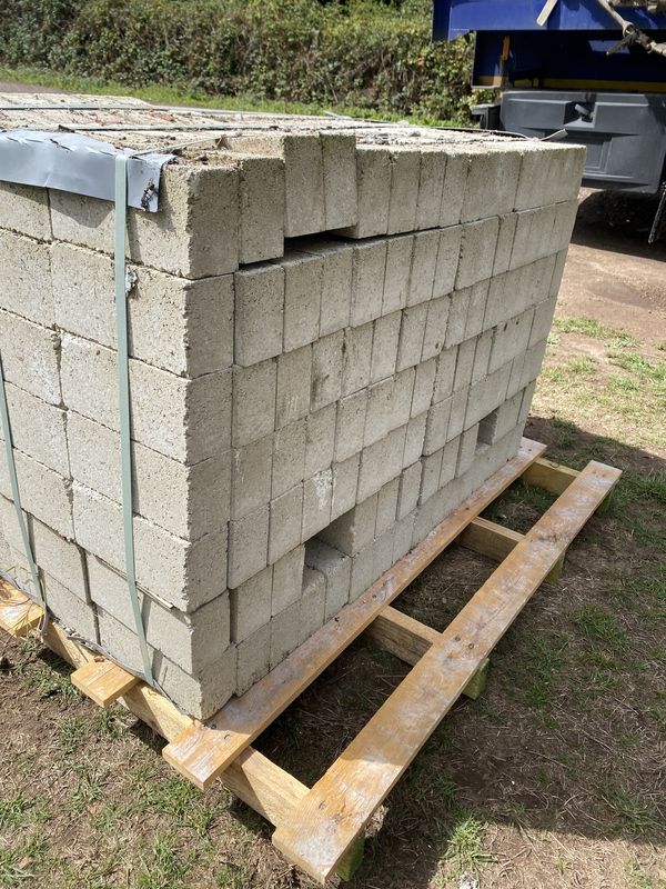 Concrete Common Brick (Single)