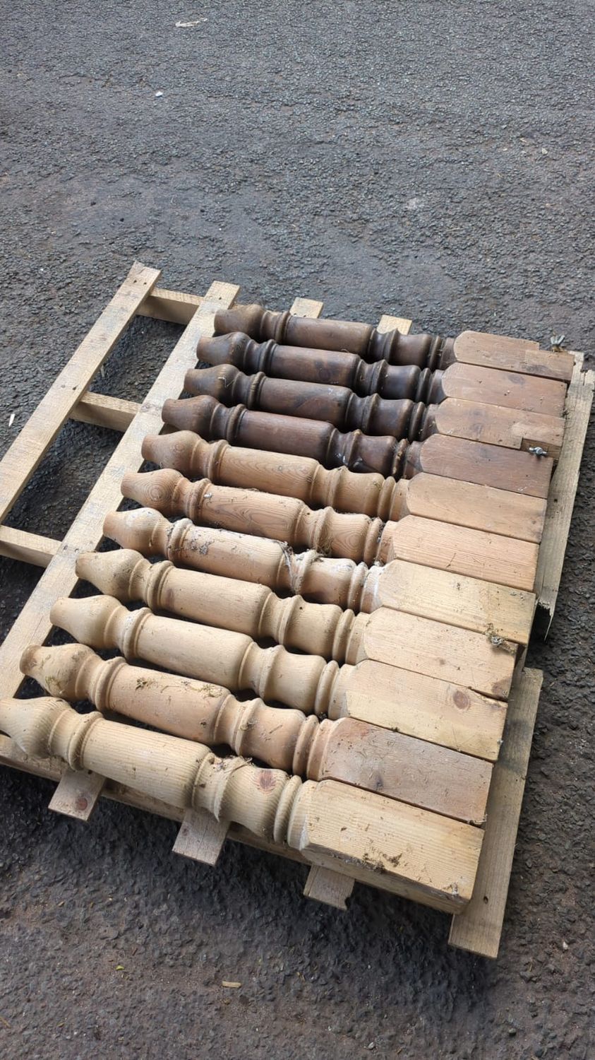 Newel Post Wood Turned (90mm x 740mm)