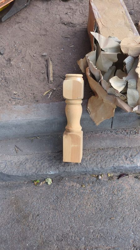 Newel Post Wood Turned (70mm x 425mm)