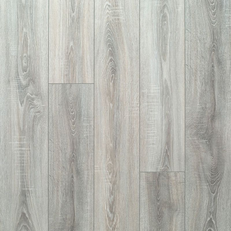 Laminate Flooring Wyre Oak Woodland (1292 x 193mm 8mm 1.99m2)