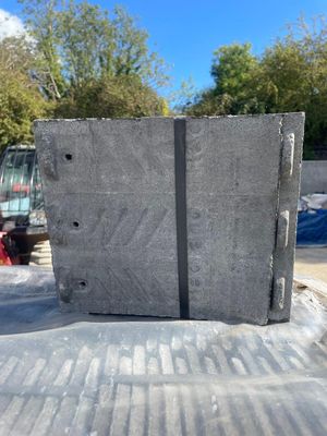 Plain tile &amp; Half Charcoal Grey Roofing Tiles (Pack of 480)