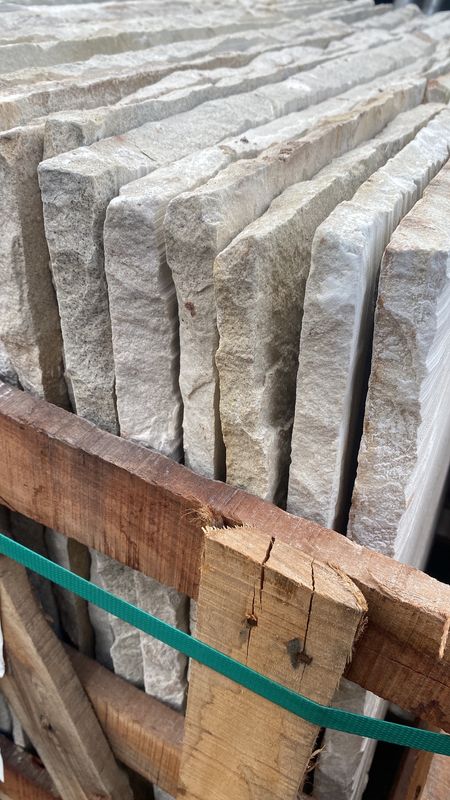 BS Indian Sandstone Fossil/Buff Project Pack 15.3m2