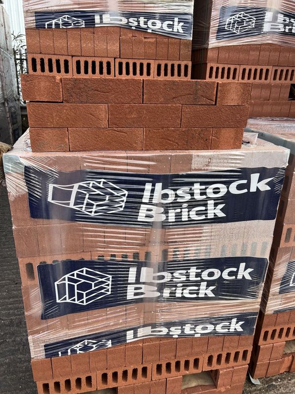 Ibstock Aston Burnt Red Wirecut Facing Bricks (Pack of 552) A0129A