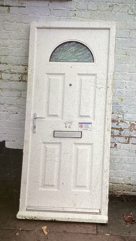 White Composite Door (17) 920 x 2100
