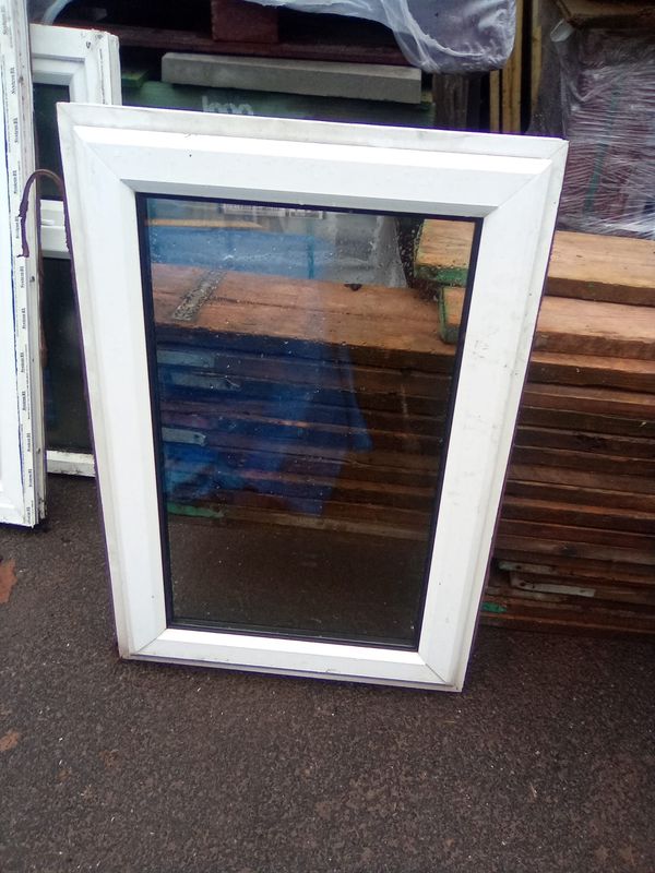 uPVC Window Small ( 906 x 905mm)
