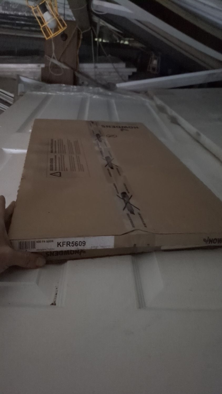 Howdens Kitchen Door 600mm KFR5611