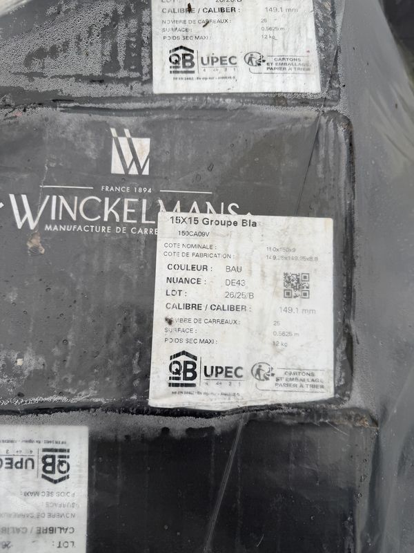 Groupe Bla Tiles Beige (pack of 25)  150 x 150 x 9mm