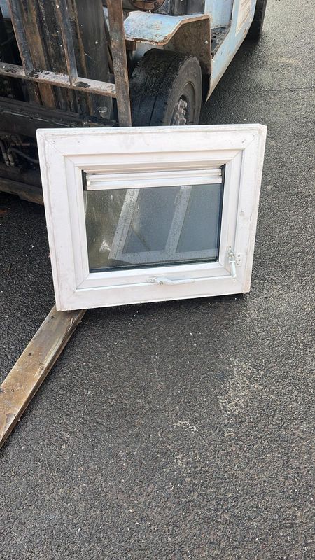 uPVC Single White Window (690 x 575)