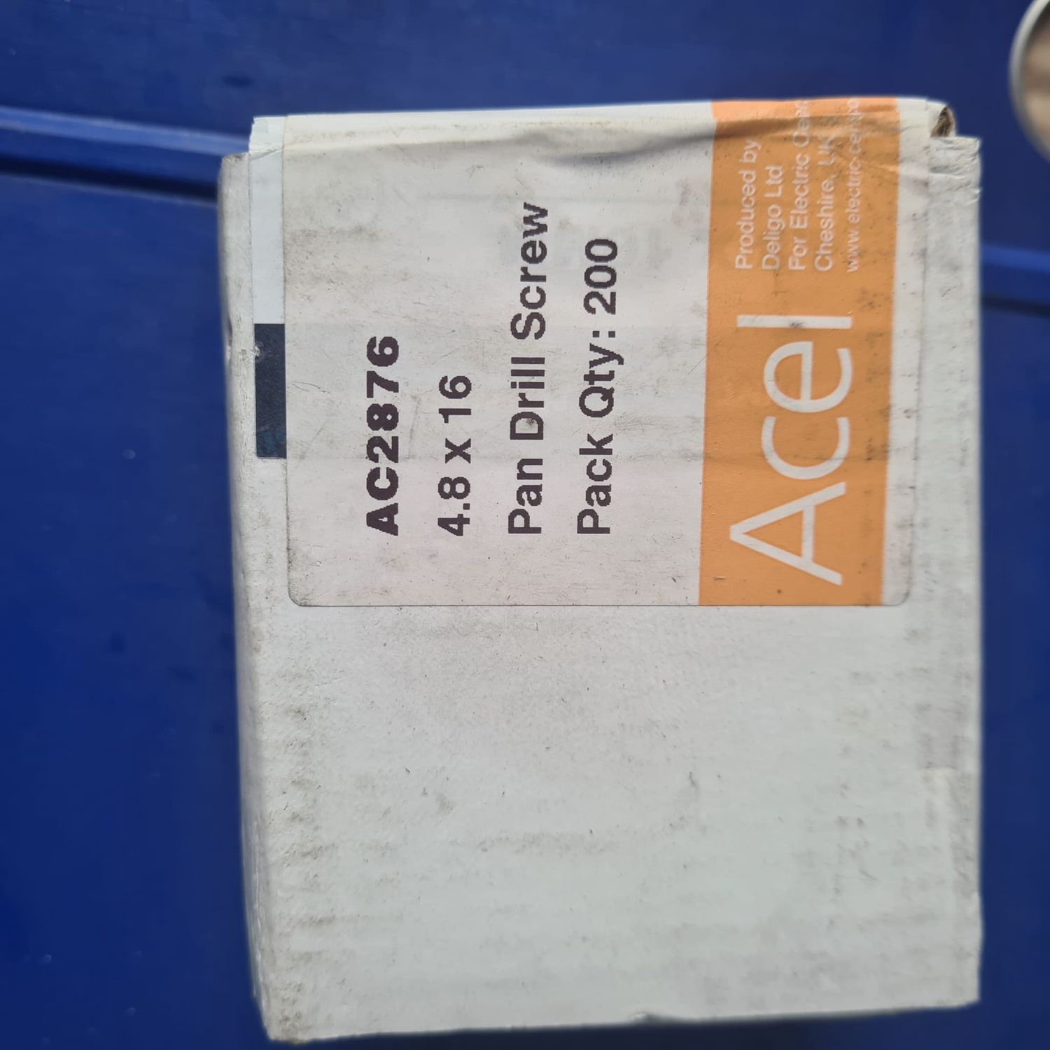 4.8 x 16mm Pan Drill Screws x 200