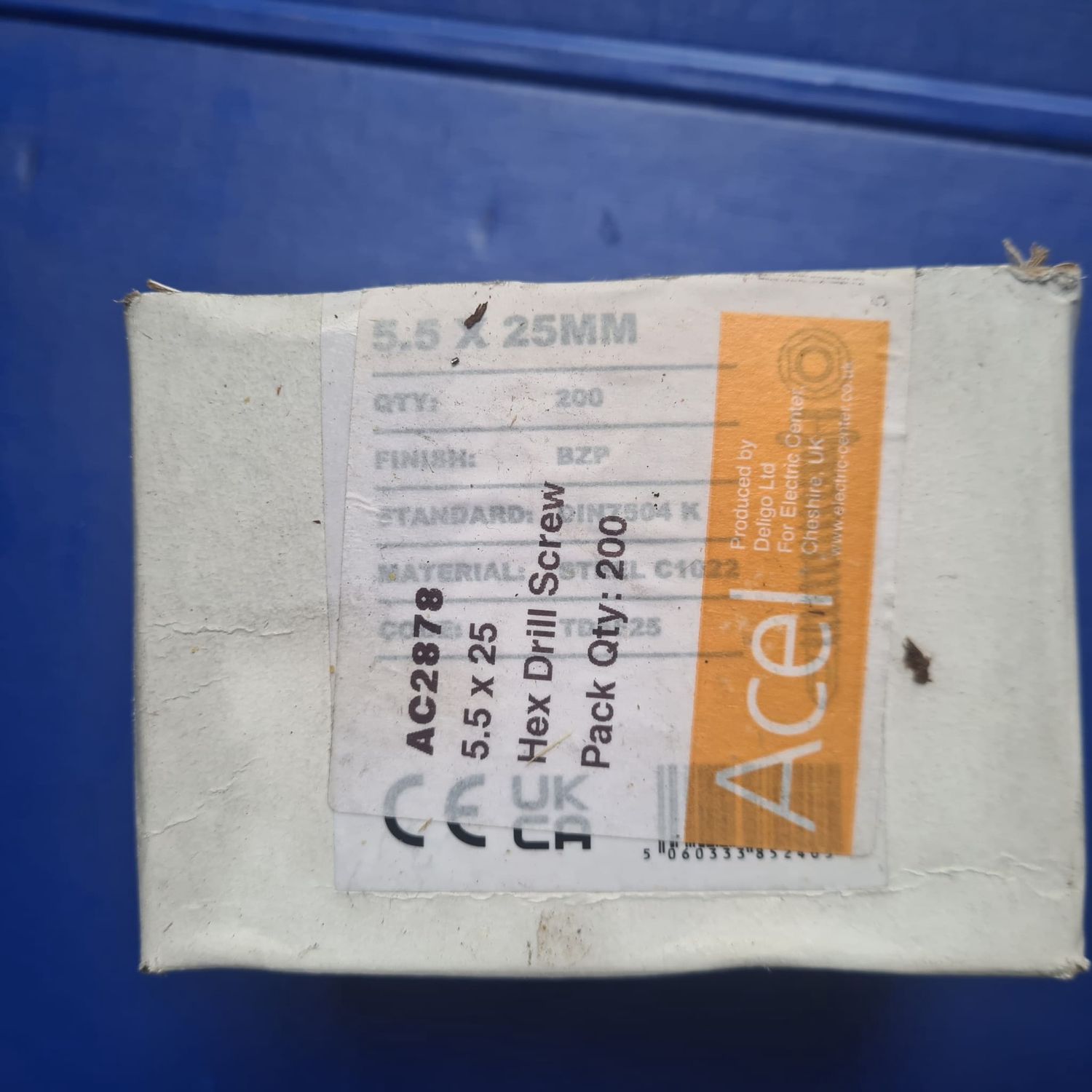 5.5 x 25mm Hex Drill Screws x 200