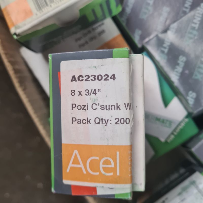 8 x 3/4 “ Screws x 200