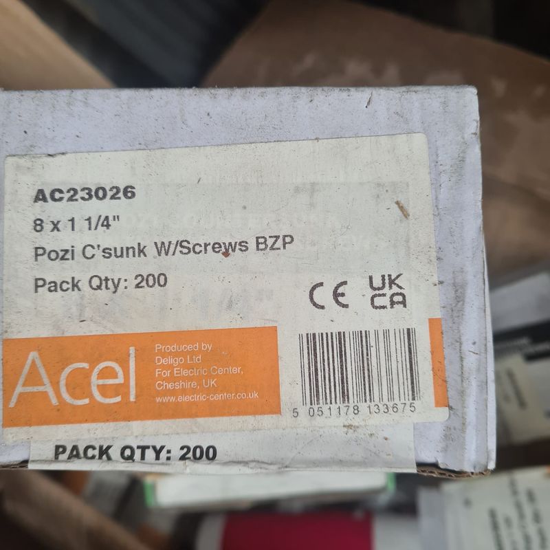 8 x 1  1/4”  Screws x 200