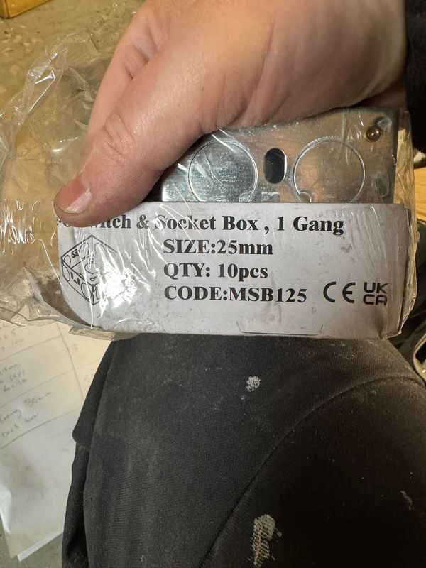 1 Gang 25mm Metal Back Box