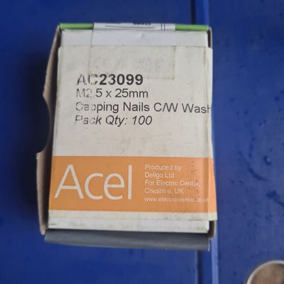 M 2.5 x 25mm Capping Nails Box Of 100